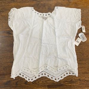 Jane Ashley Woman’s White Top Size Medium New